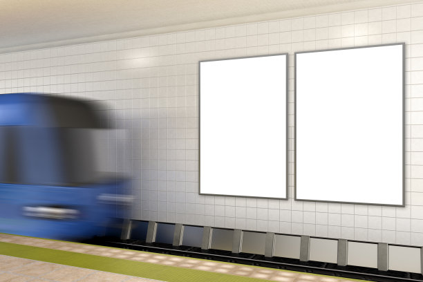 有火车的地铁站广告海报空白墙图片下载