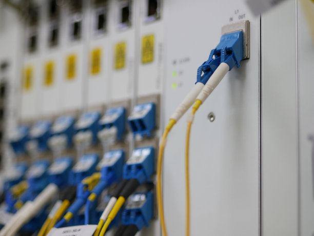 特写镜头DWDM设备图片下载