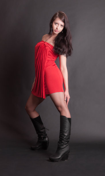 苗条的女孩图片下载