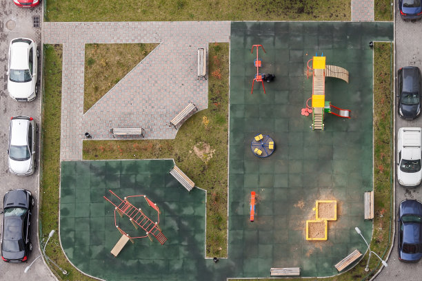 鸟瞰图操场体育活动图片下载