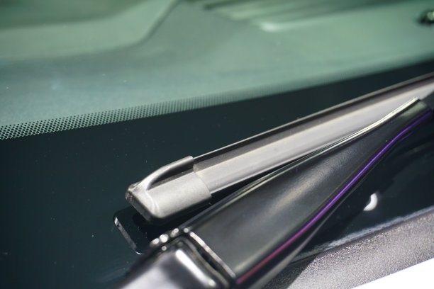 挡风玻璃刮水器图片下载