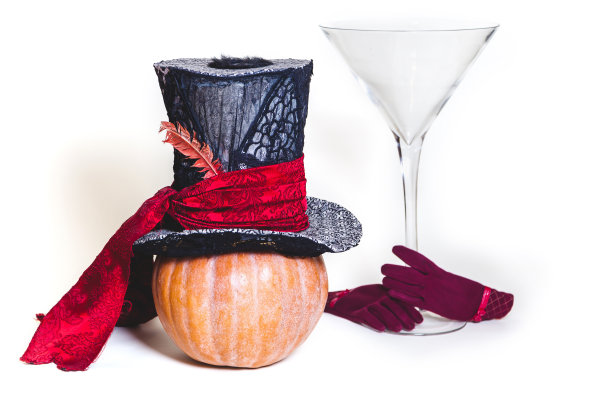魔术帽和巨大的南瓜杯图片下载