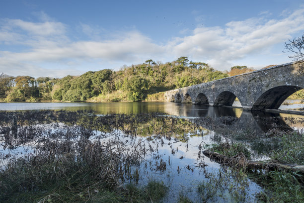 美丽的秋天风景图片博舍斯顿湖在彭布罗克郡在威尔士图片下载