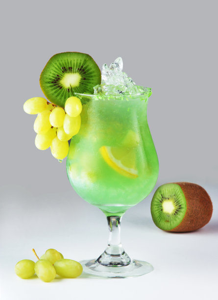 奇异果柠檬鸡尾酒图片下载