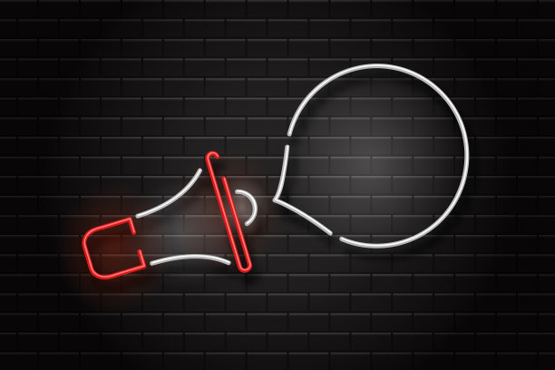 矢量现实孤立的霓虹灯扩音器和语音气泡装饰和覆盖在墙壁背景。图片下载