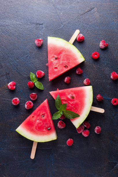 西瓜与树莓素材图片