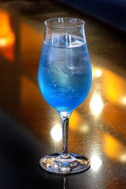 蓝色龙舌兰酒1图片下载