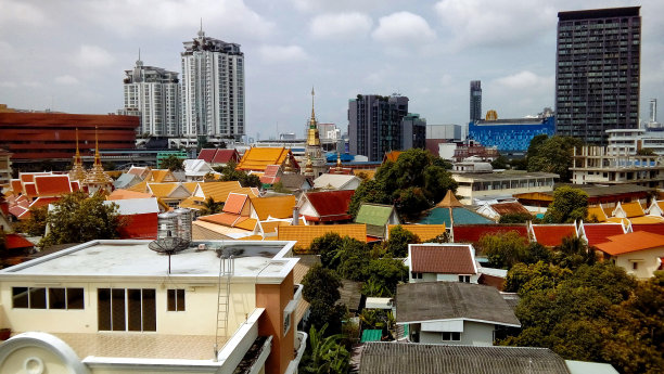 Ekkamai屋顶视图图片下载