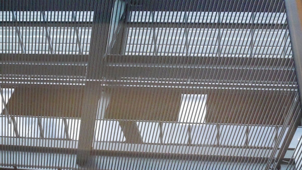 玻璃和钢铁建筑图片下载