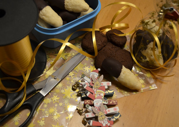 制作饼干礼物和圣诞装饰的原料图片下载