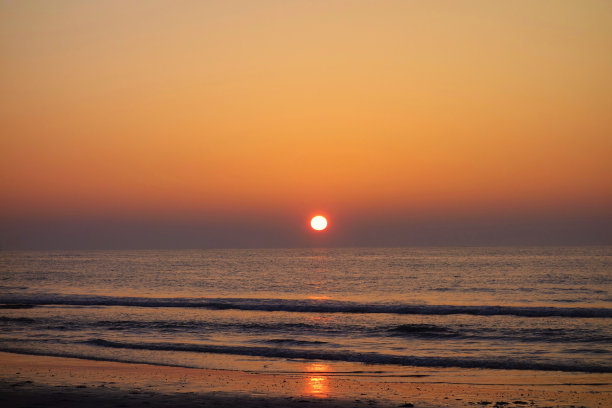 北海的日落图片下载