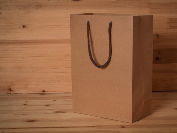 空白棕色纸袋图片下载