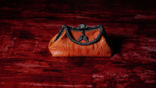 高级时尚红色钱包图片下载