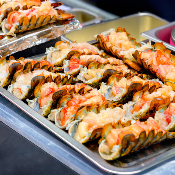 龙虾肉配芝士烧烤(韩国街头小吃)图片下载