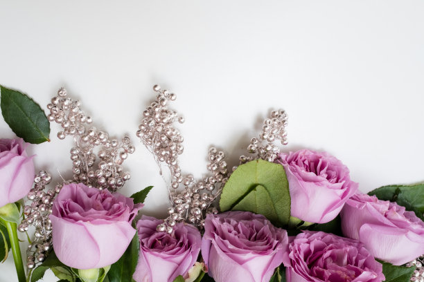 春季婚礼花粉红玫瑰排列图片下载