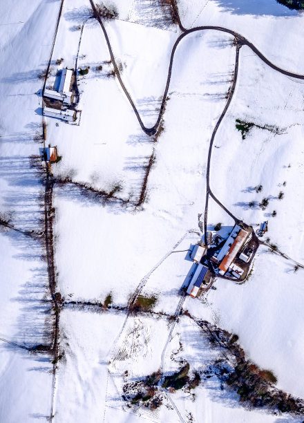 农场在冬天图片下载