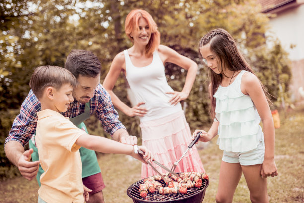 家庭时间图片下载