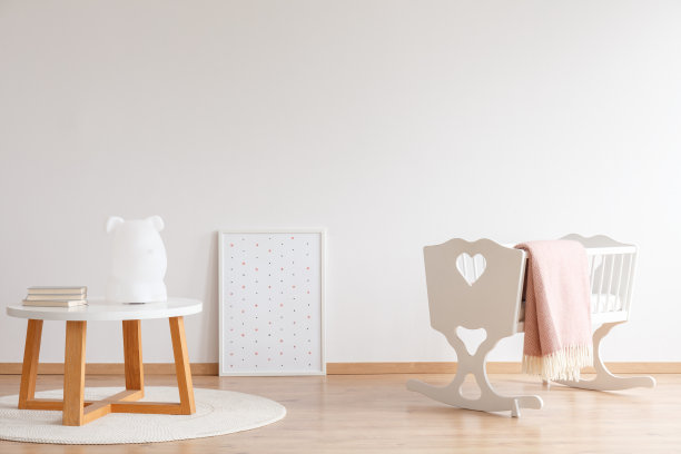 摇篮和毯子图片下载