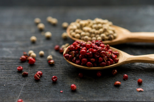 两勺粉白花椒图片下载