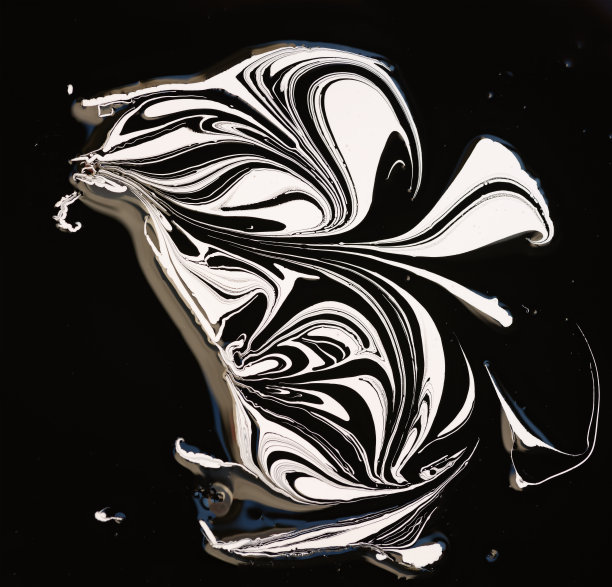 白色和黑色油漆图片下载