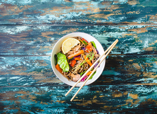 亚洲风格的面条图片下载