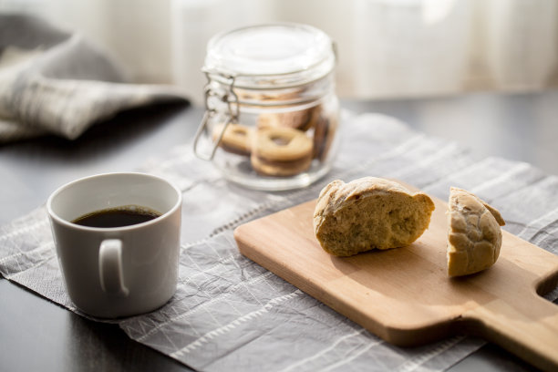 饼干，面包和咖啡图片下载