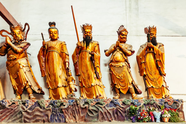 杭州灵隐寺的古代僧侣素材图片