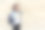 学生女孩与背包和练习册在具体步骤的背景图片下载