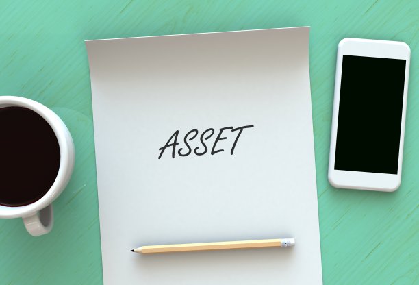 资产，信息在纸上，智能手机和咖啡在桌子上，3D渲染图片下载