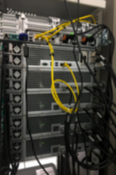 模糊网线连接架后部。图片下载