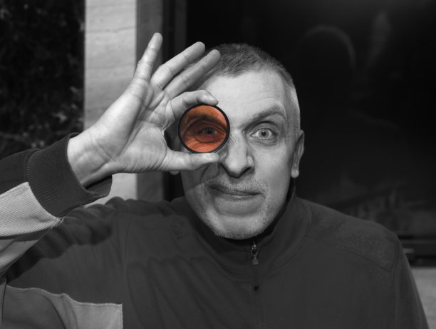 男人做脸图片下载