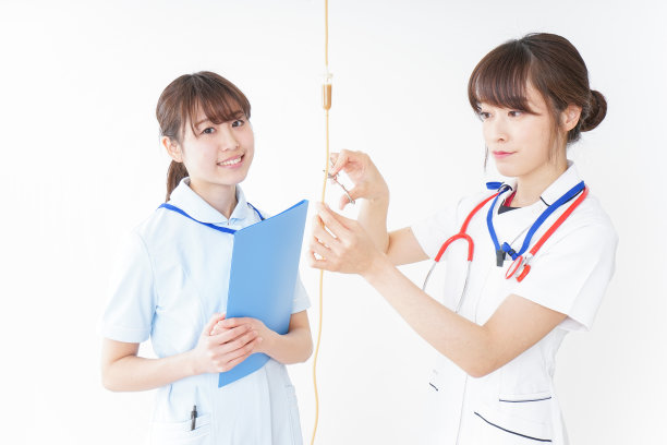 两个护士形象图片下载