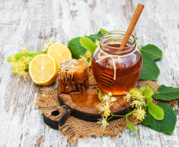 蜂蜜和菩提花图片下载