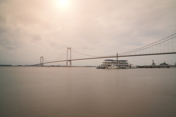 我国电缆桥架图片下载