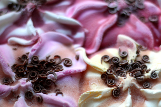 四种冰淇淋口味图片下载