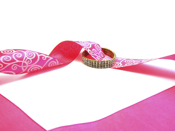 给心爱的女人的礼物图片下载