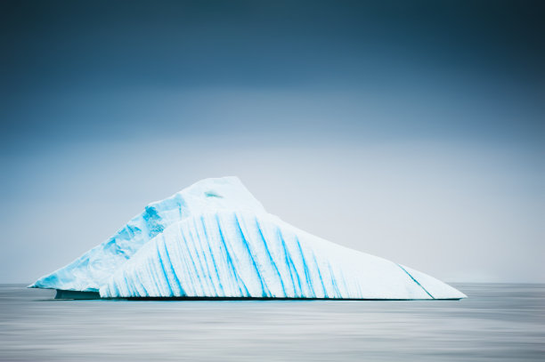 冰山在格陵兰岛。图片下载