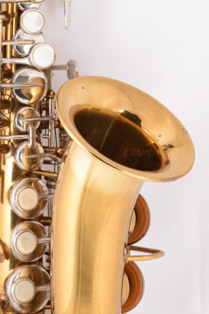 弯曲的高音萨克斯风图片下载