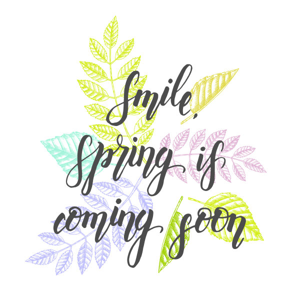 手绘字母短语“微笑，春天即将来临”。春天花图案。海报、卡片的设计元素。矢量图图片下载