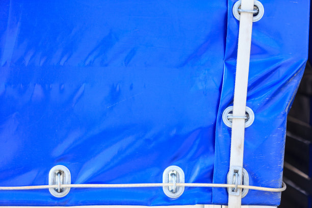 蓝色卡车油布靠近图片下载