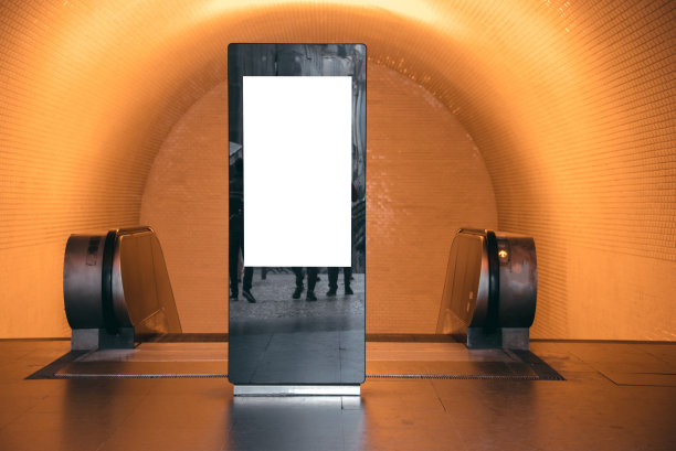 地铁站广告牌图片下载