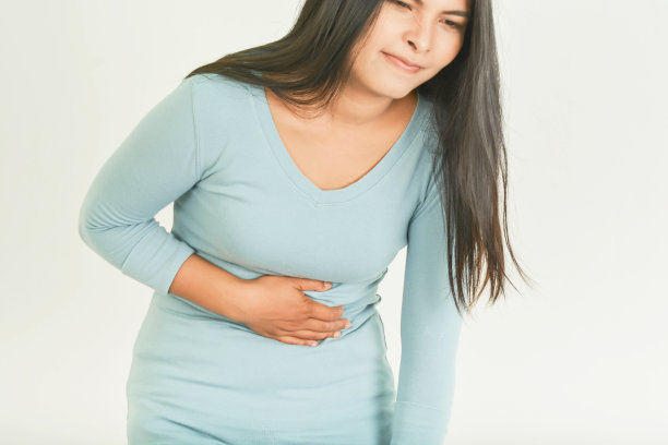 老年妇女胃痛图片下载