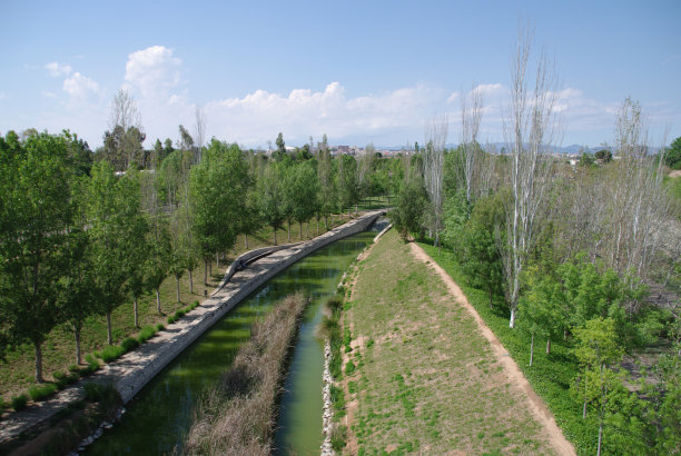 花园及水塘区图片下载