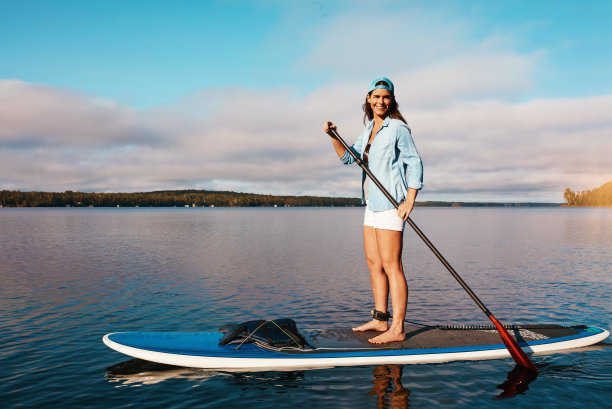 最好的时刻是你在水上的时候图片下载