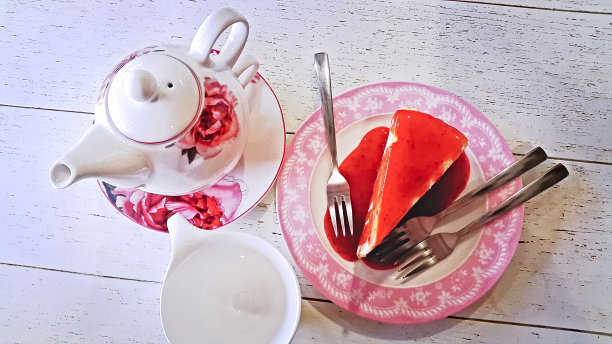 茶壶和蛋糕图片下载