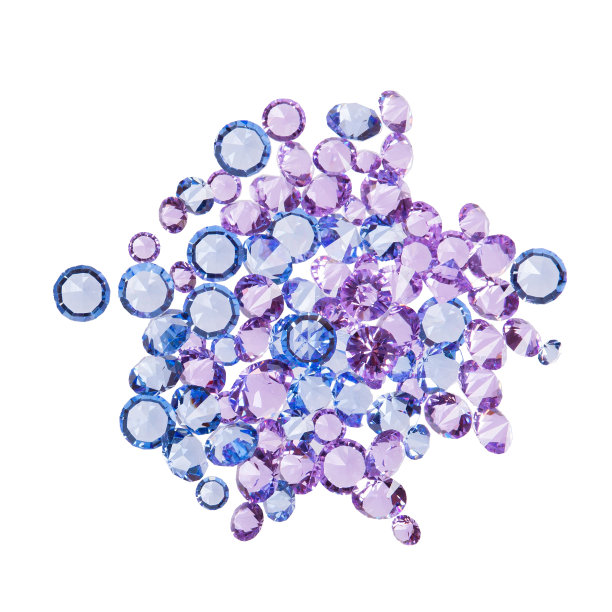 少量蓝色和紫色钻石孤立在白色上的照片图片下载