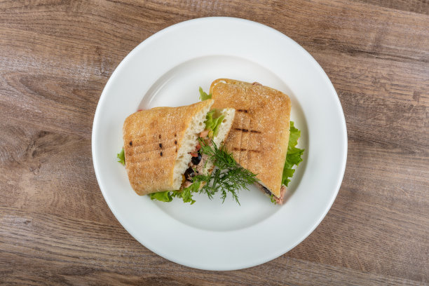 金枪鱼三明治图片下载