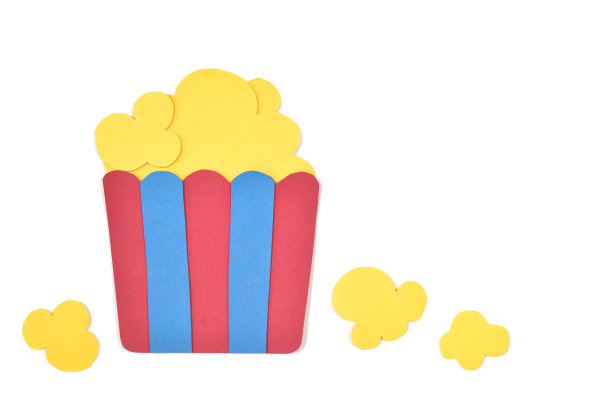 在白色背景上剪爆米花纸图片下载