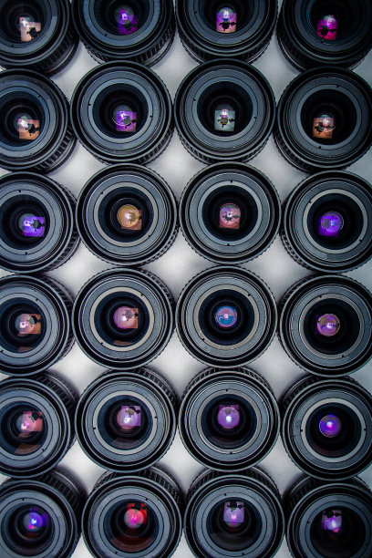 镜头与相机彩色反射作为背景图片下载