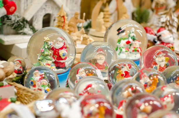 雪球玩具玻璃球图片下载